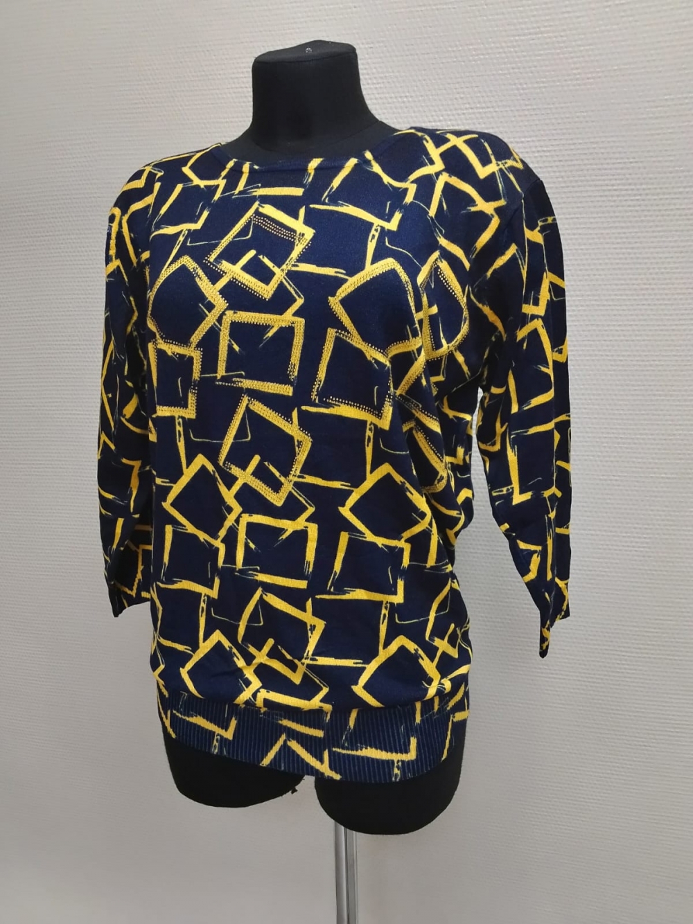 Джемпер 01 Attane